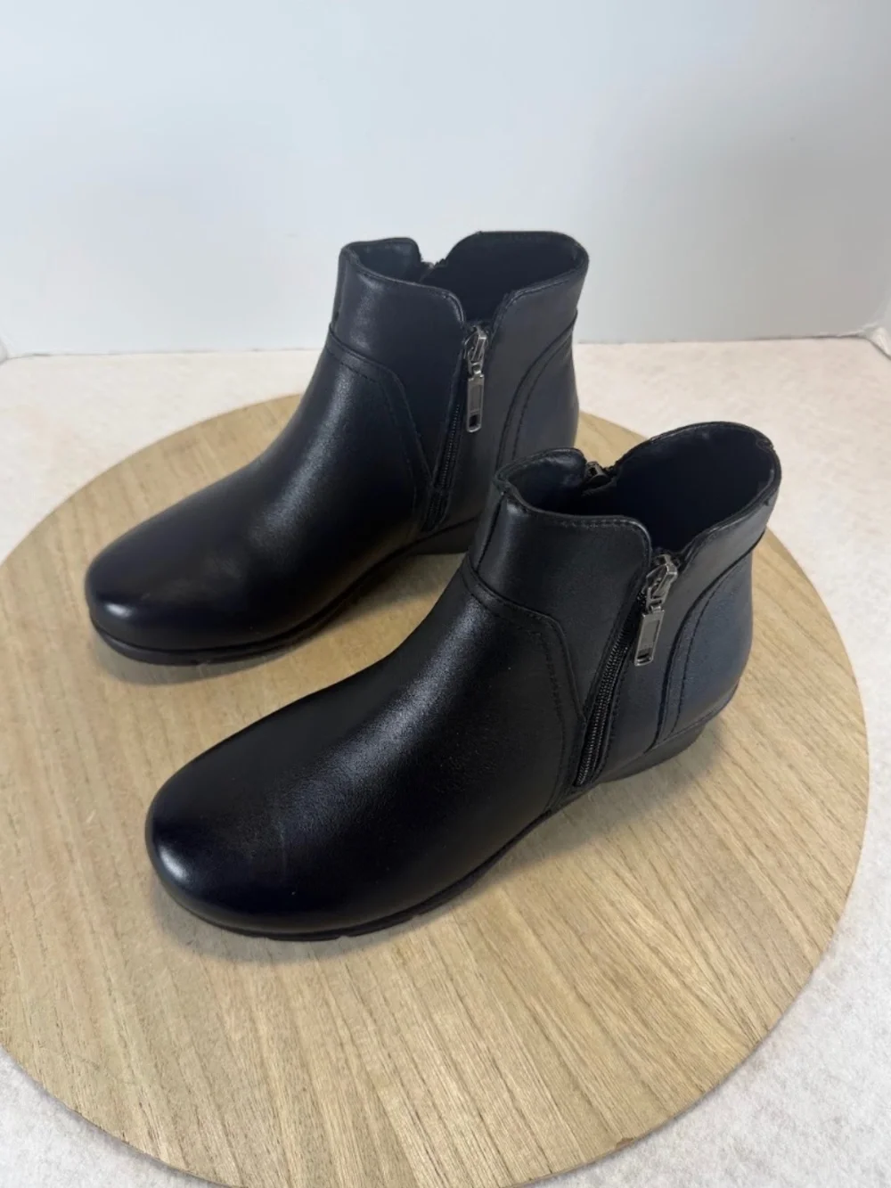 Propet WFX085L Womens 7.5 XX Wide 2E Black Leather Ankle Boots NWOT